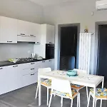 Aa - Free Private Parking דירה סרנו